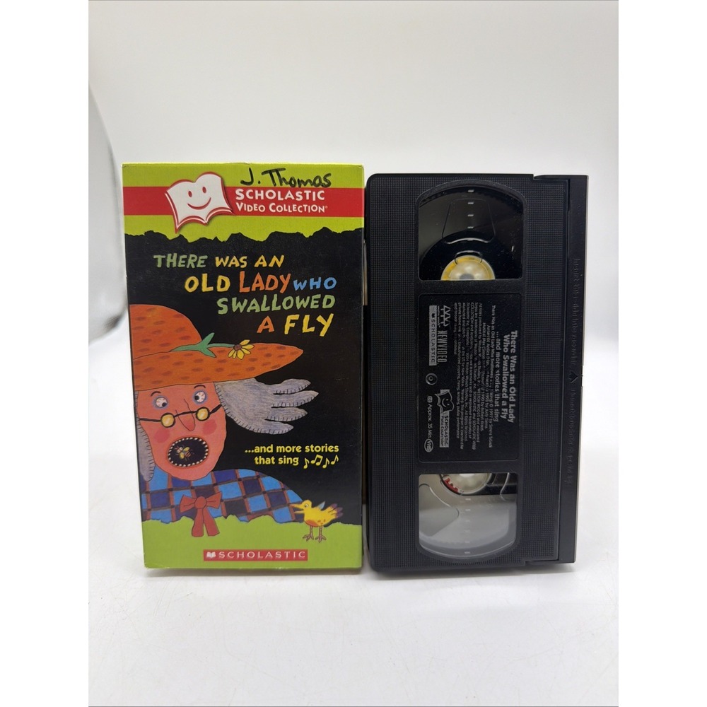 There Was An Old Lady Who Swallowed A Fly Scholastic VHS Cyndi Lauper NTSC